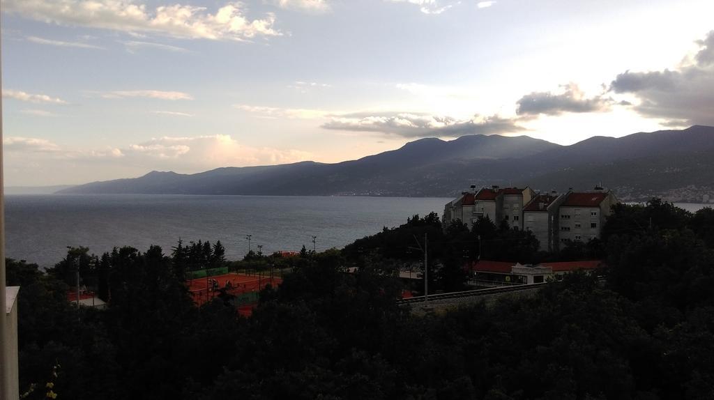 Apartment Julie 4 Ριέκα Εξωτερικό φωτογραφία